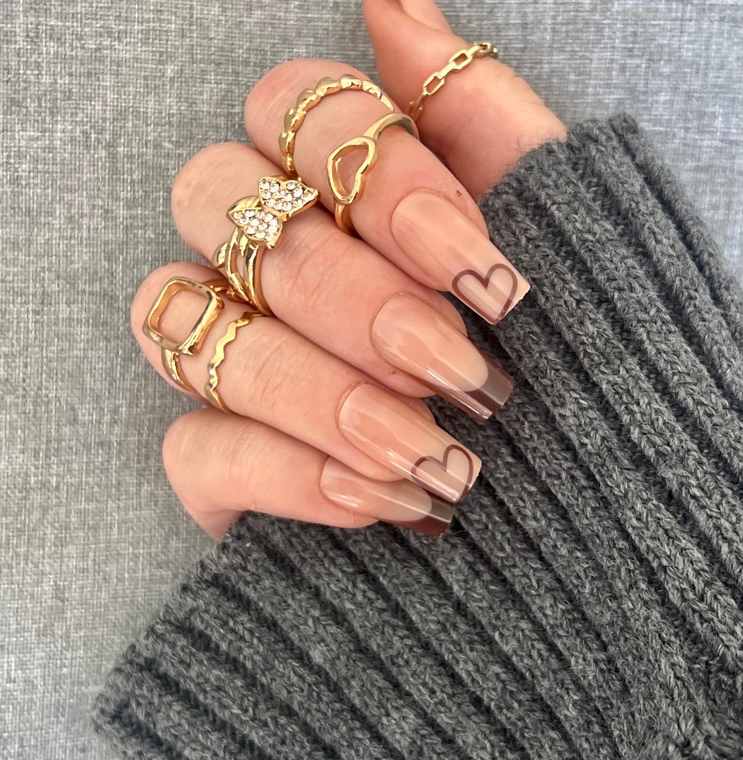 Press-On Nails – Cœur Café ☕🤎