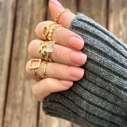 Press-On Nails – Nude Classique 🌸✨